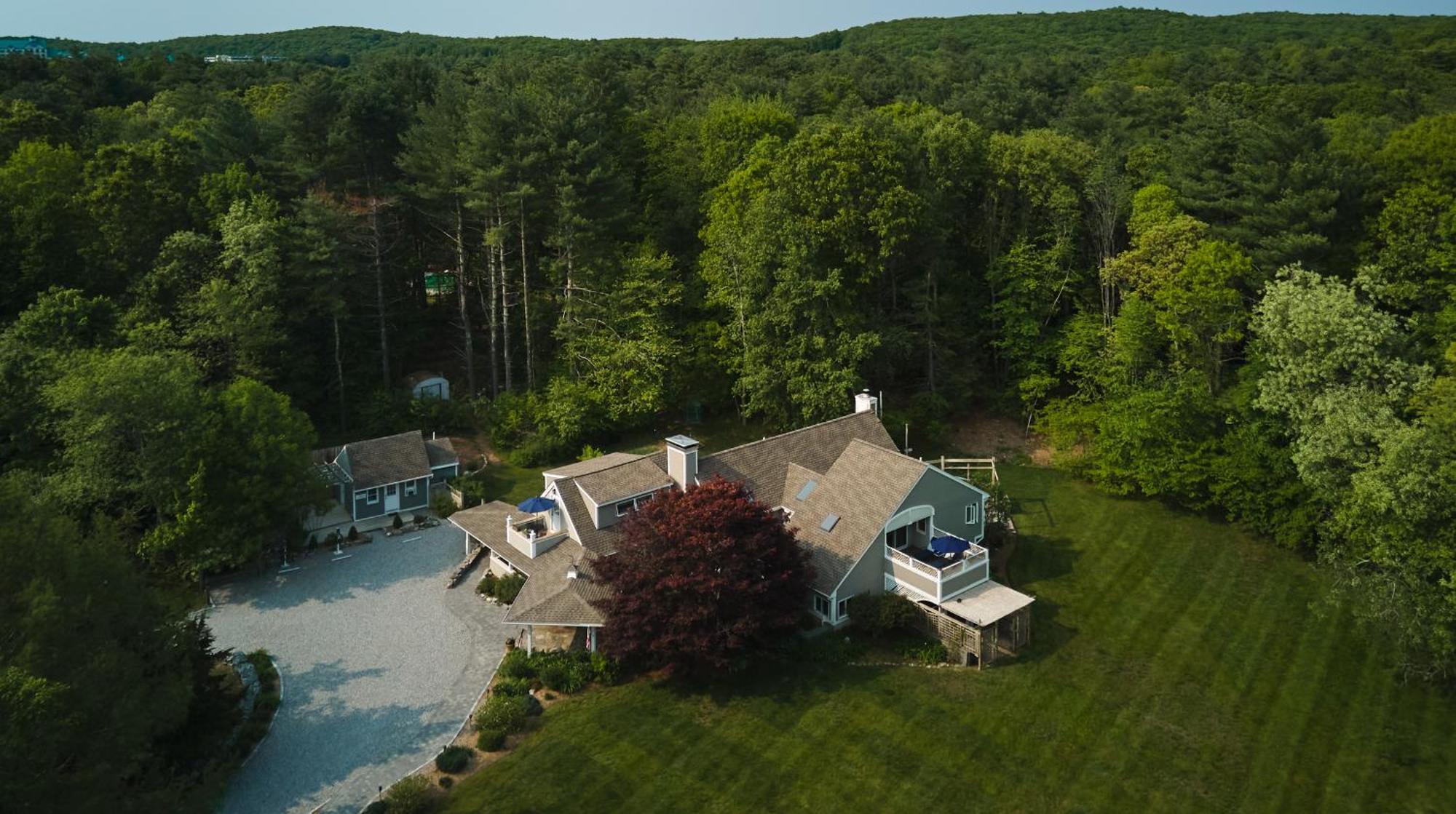 Abbey'S Lantern Hill Inn Ledyard Exterior foto